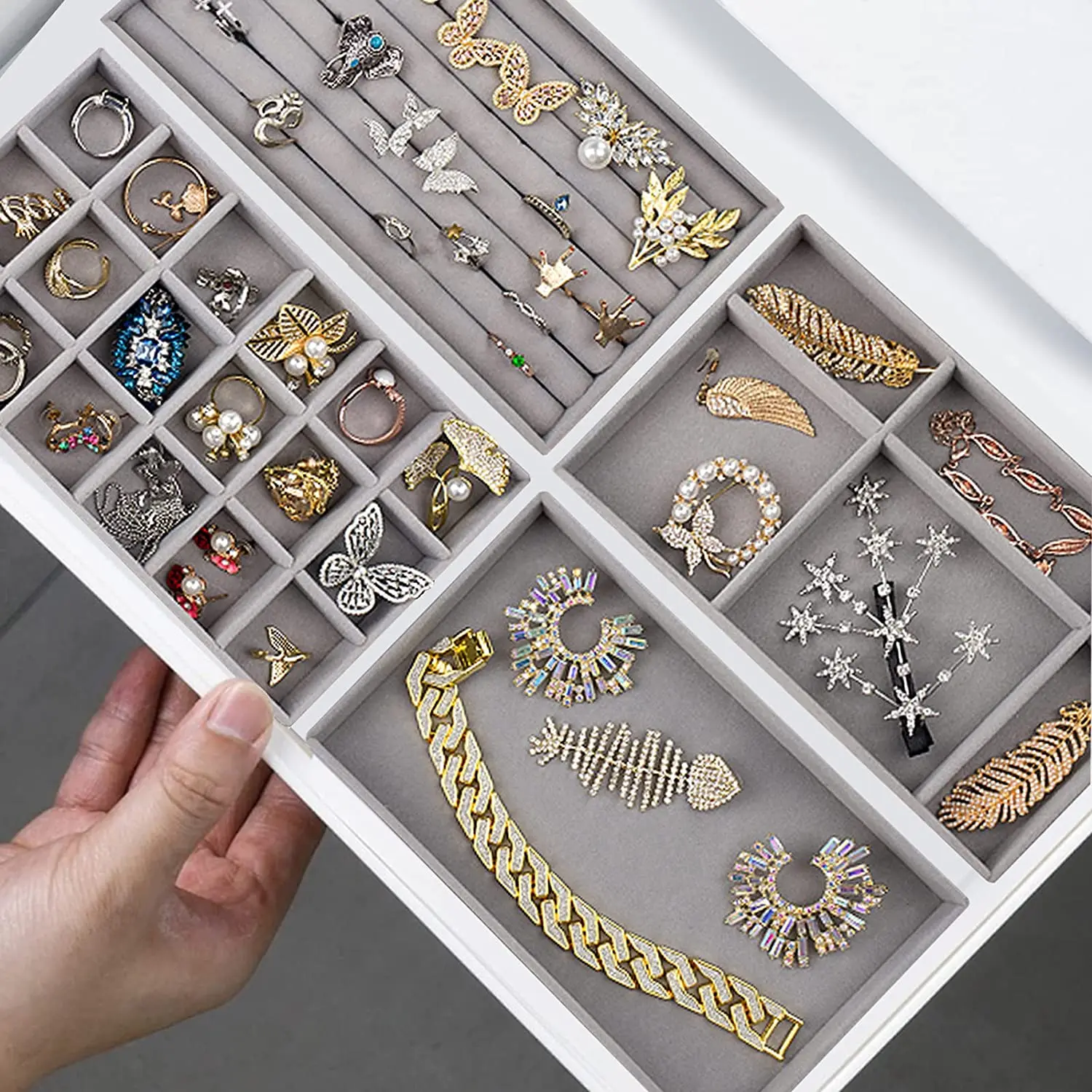 Boîte à bijoux en velours empilable