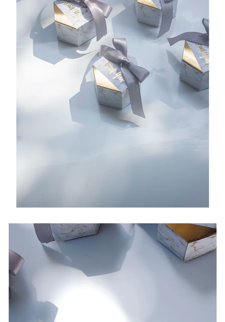 Boîte à cadeaux de style marbre