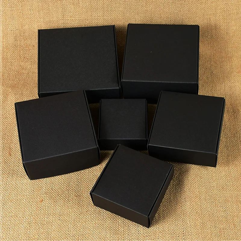 Boîte-cadeau en papier kraft de style marbré