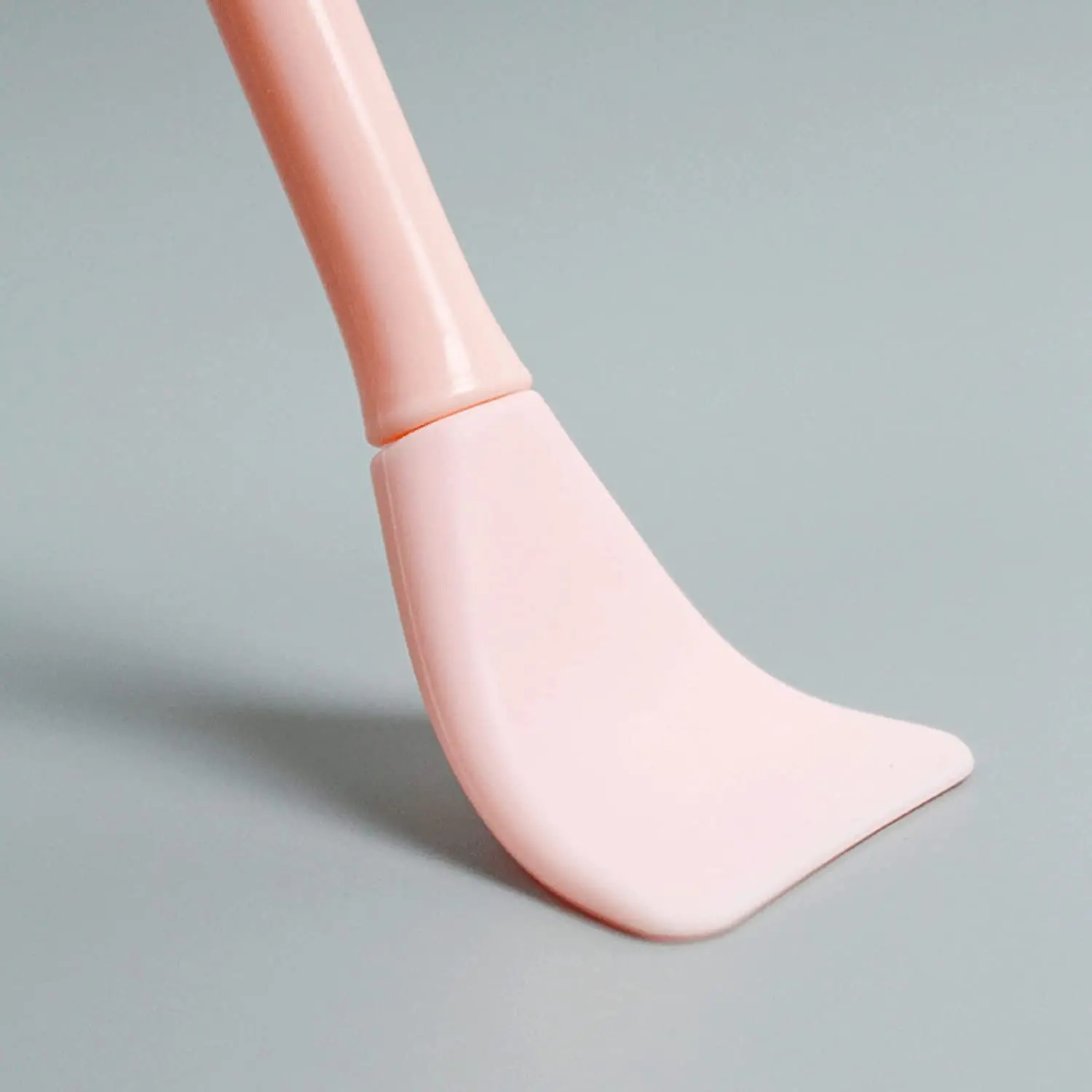 Applicateur de soins de la peau